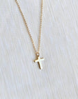 SIMPLE CROSS NECKLACE | dainty gold cross necklace