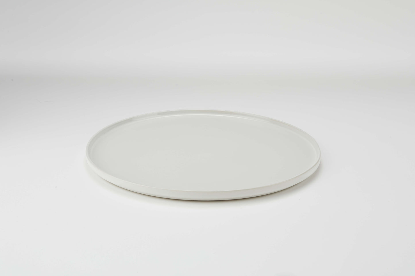 Brooklyn White Round Serving Platter