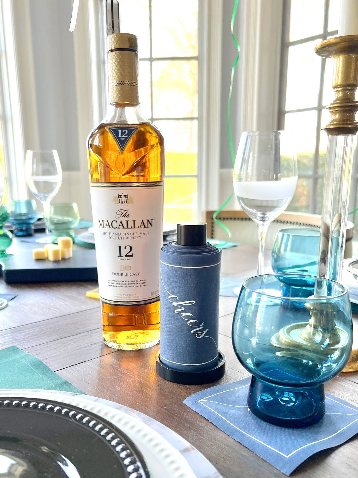Black Cocktail Napkin Stand