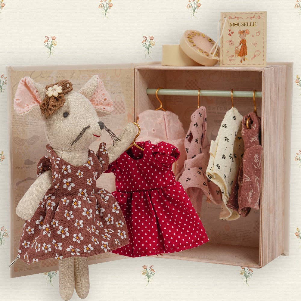 Mouselle Mouse Doll with 5 Outfits | Soft Toy &amp; Keepsake Gift for Children