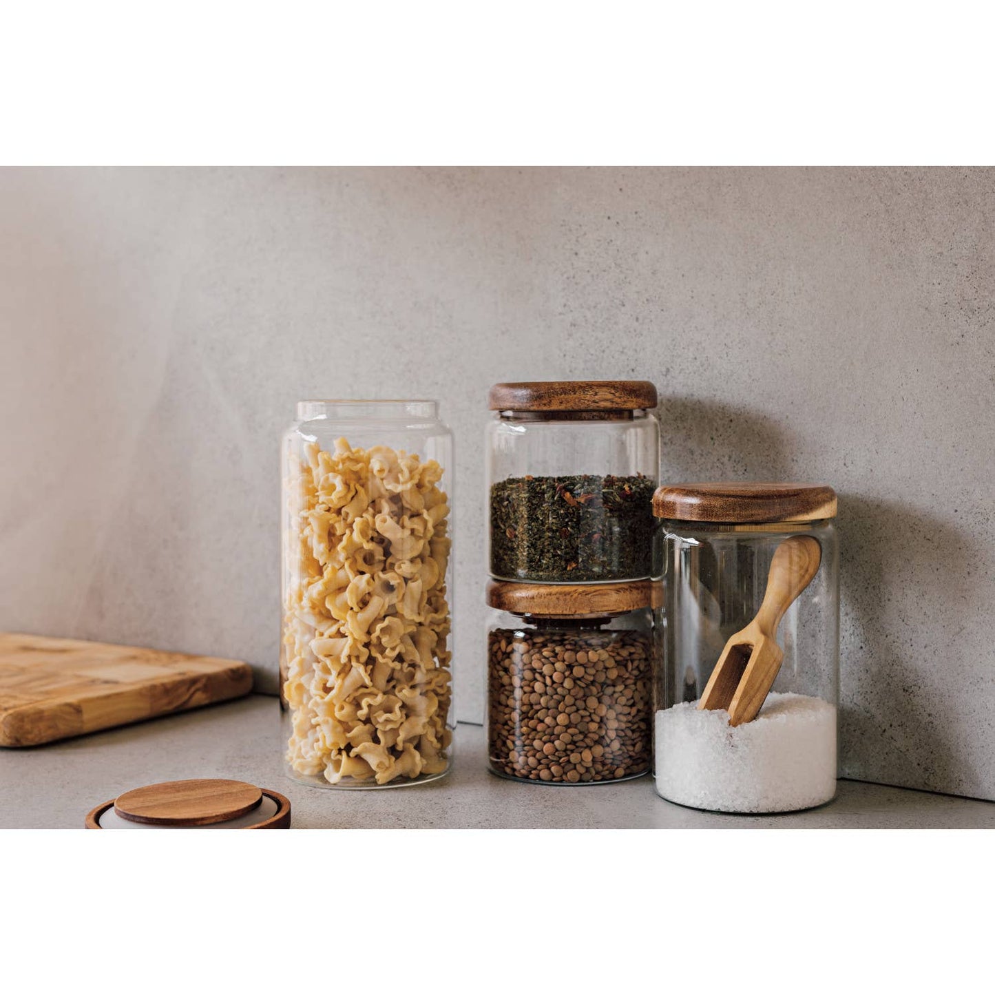 Glass Jar with Acacia wood lid - 42 oz