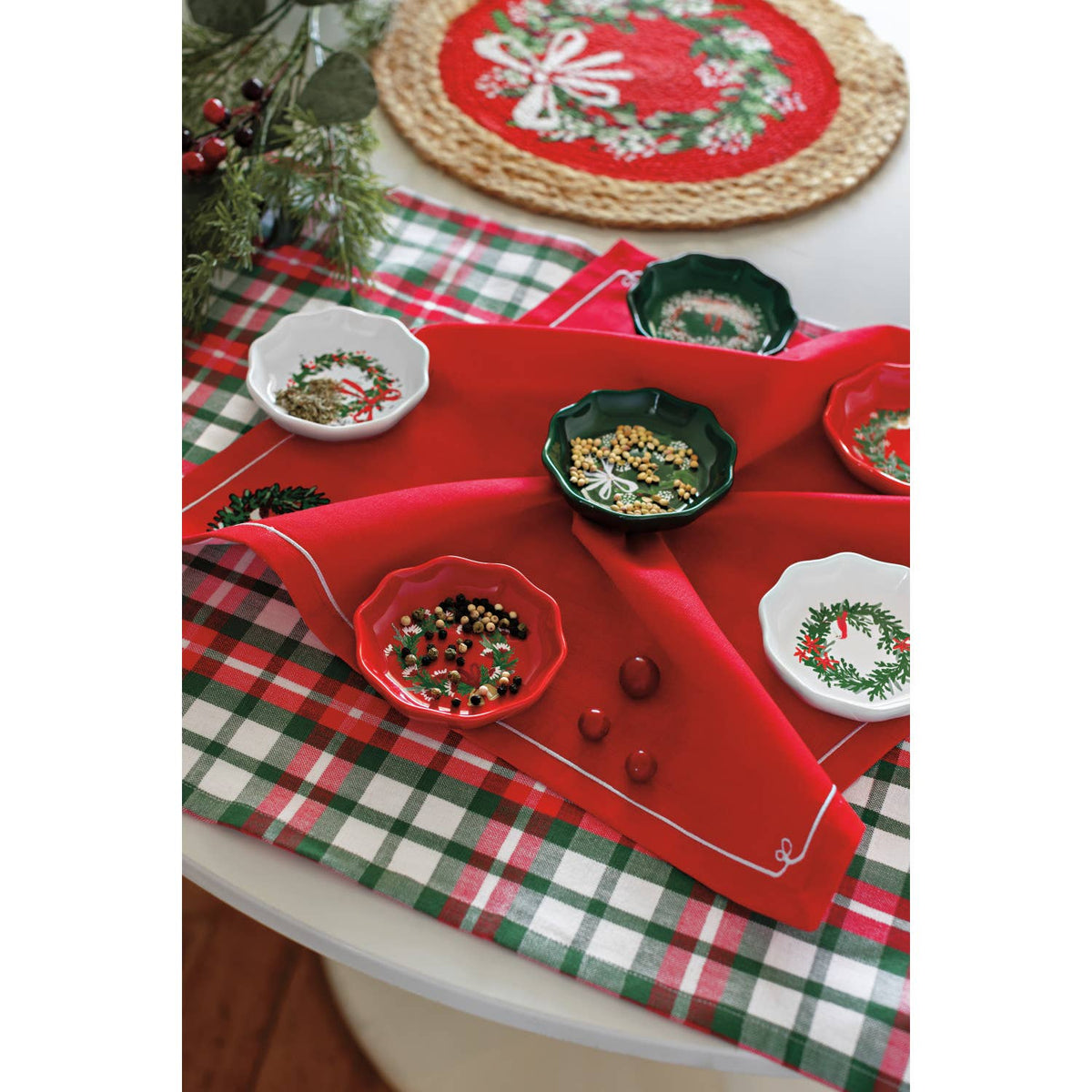 Wreaths Shaped Christmas Pinch Bowl