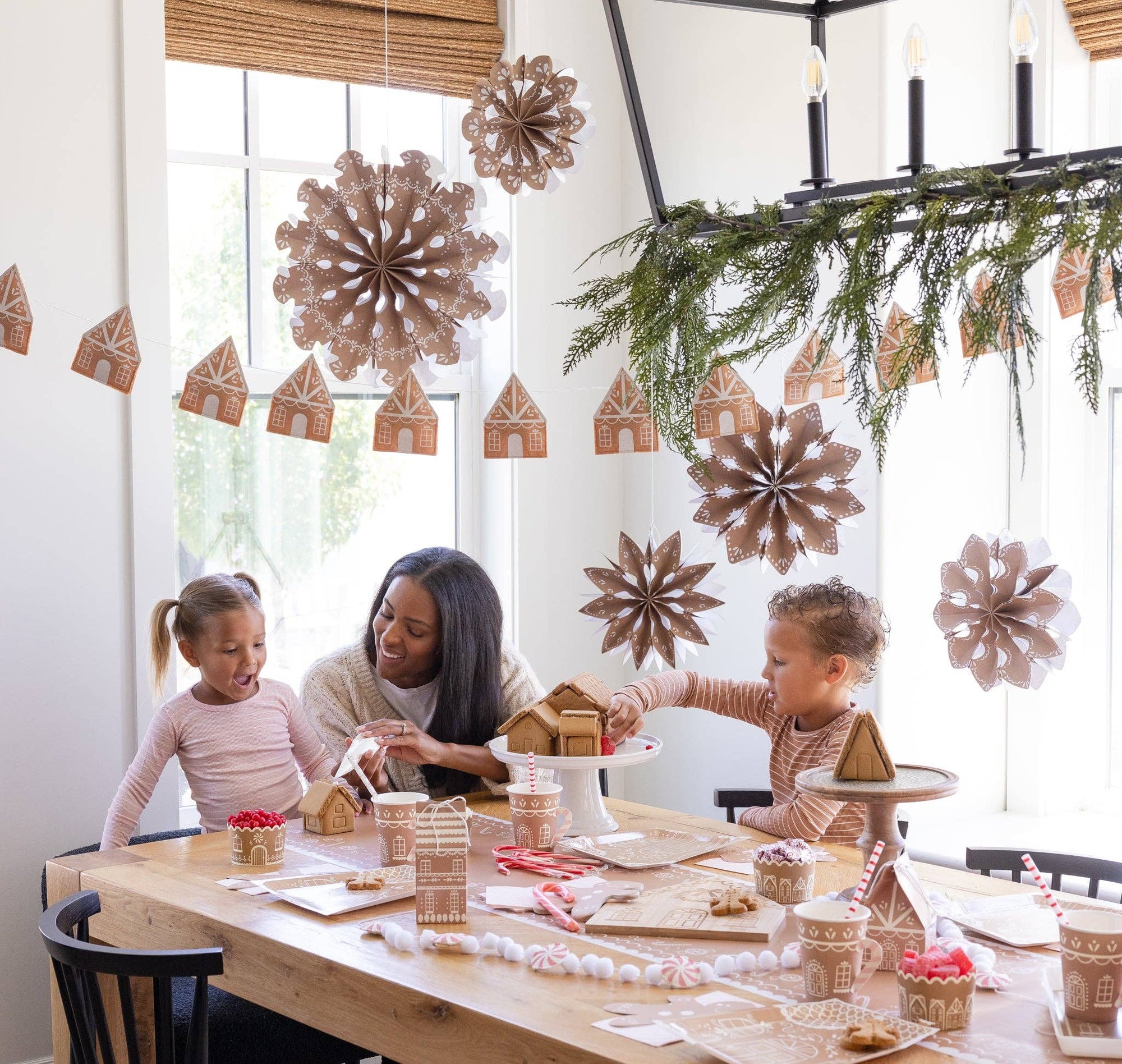 Gingerbread Holiday Fan Set | 3D Christmas Party Decorations