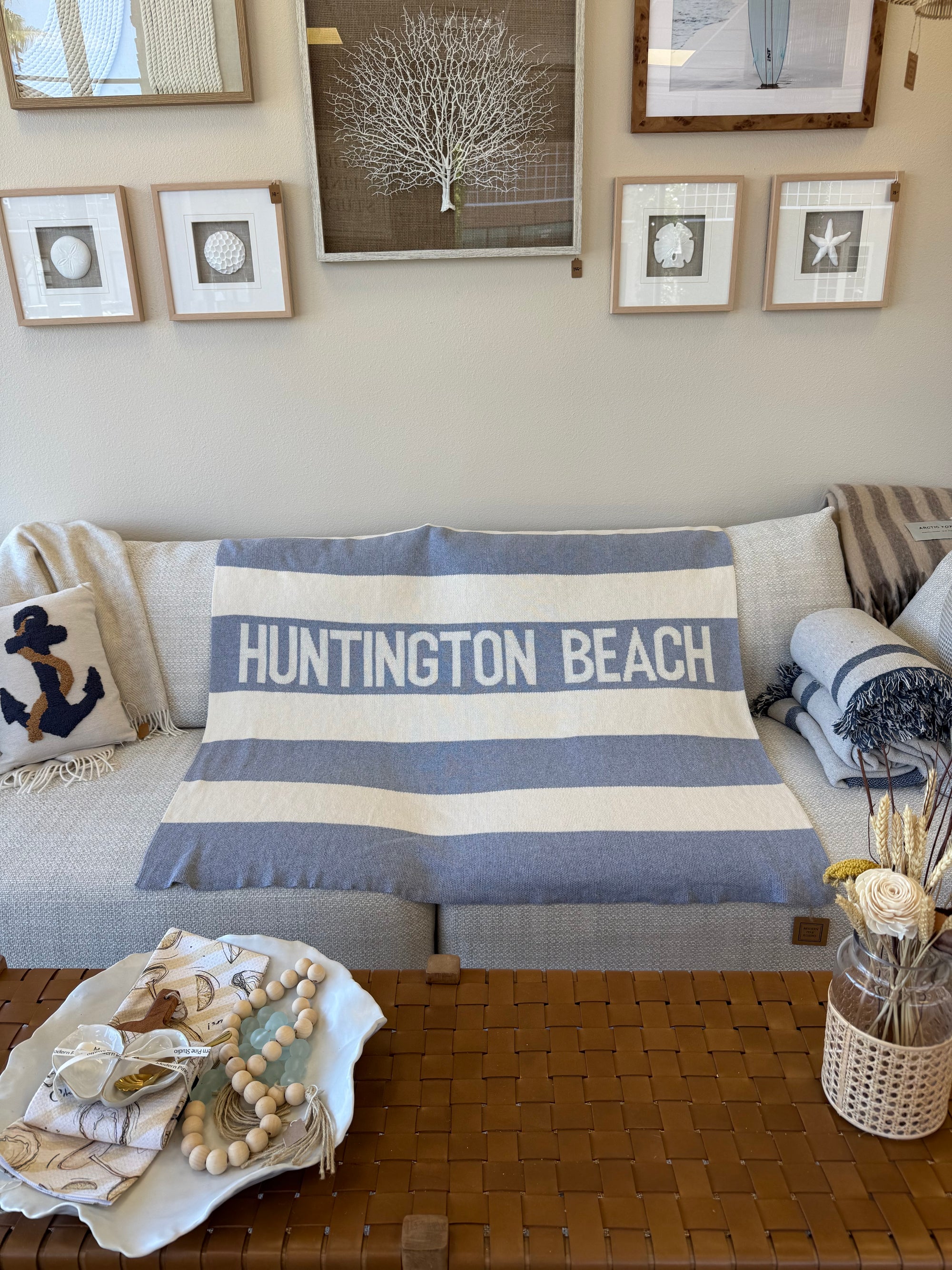 Huntington Beach Multi-Stripe Throw – Light Blue &amp; White