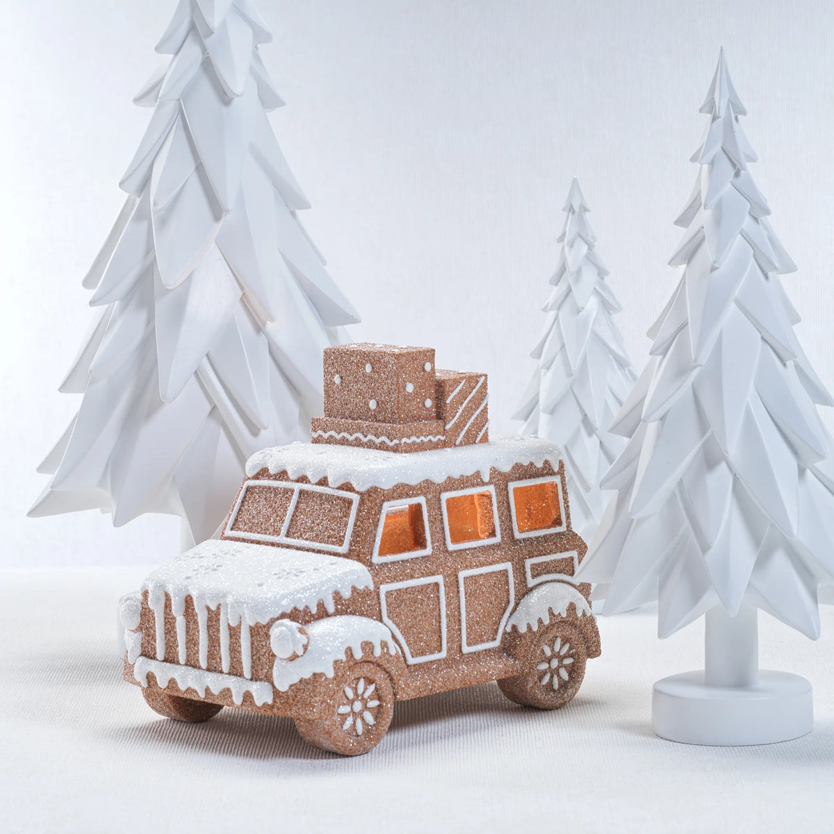 LED Resin Gingerbread Car – Light-Up Christmas Décor