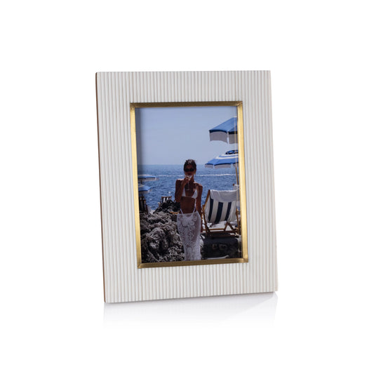 Ribbed White Resin Photo Frame with Brass Inside Border - 5x7