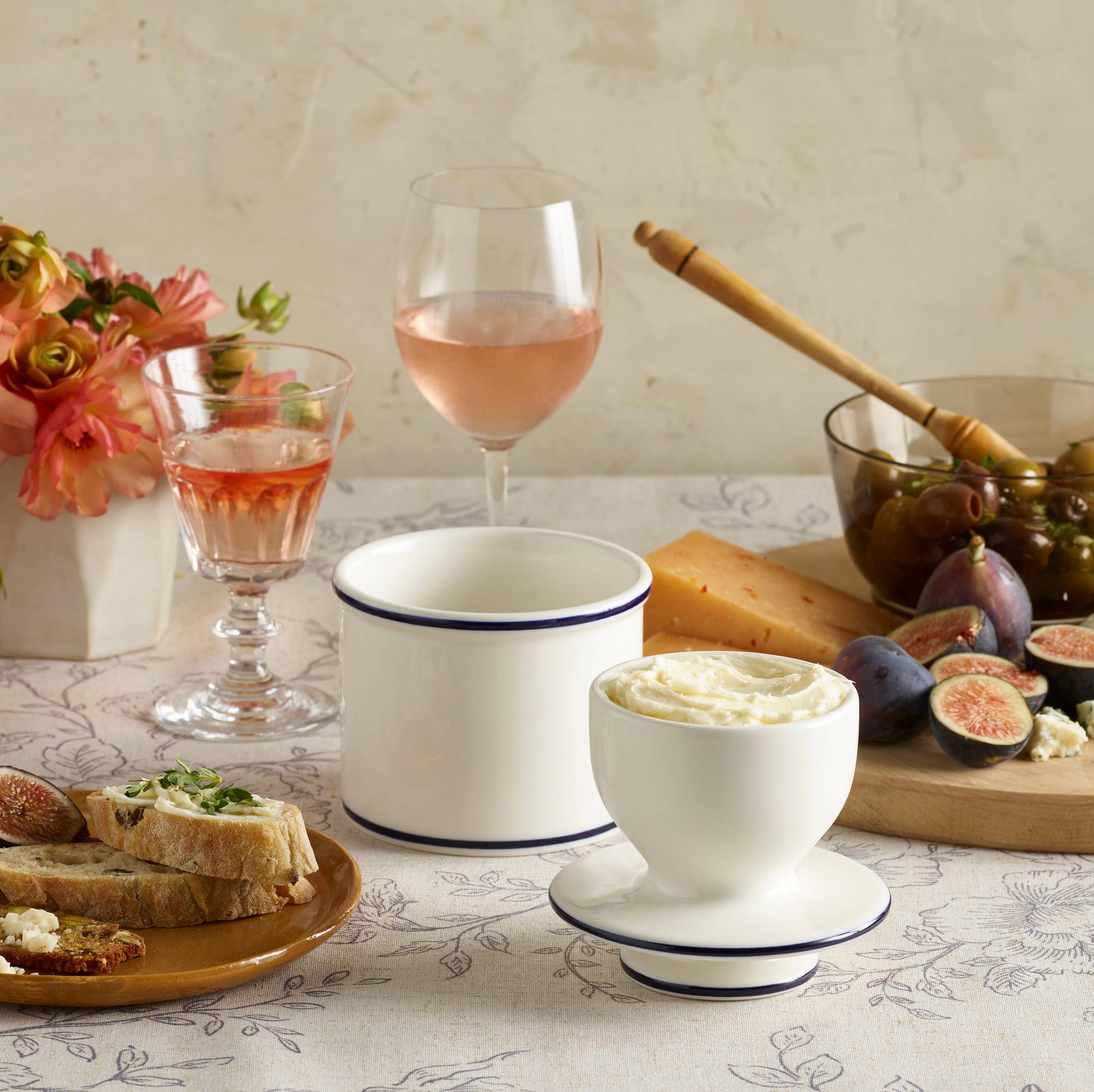 The Original Butter Bell® Crock - Le Bistro Blue Trim