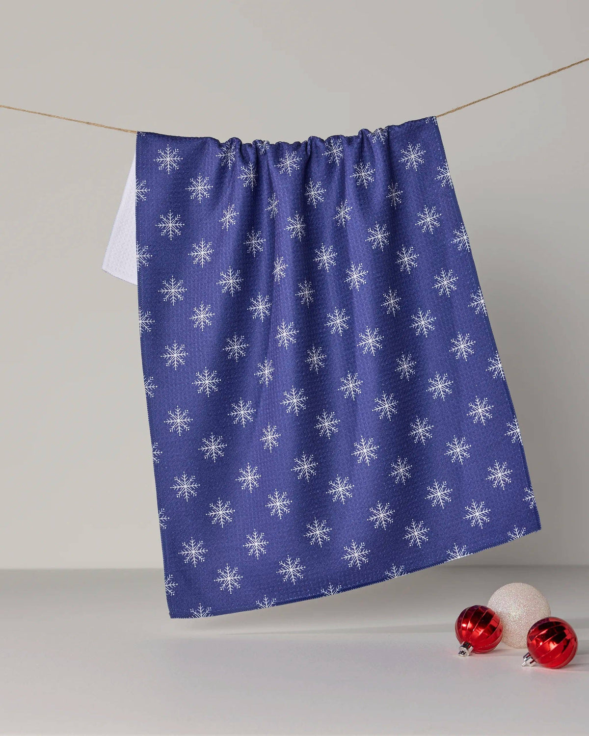 Snowy - Holiday 2026 - Geometry Kitchen Tea Towel