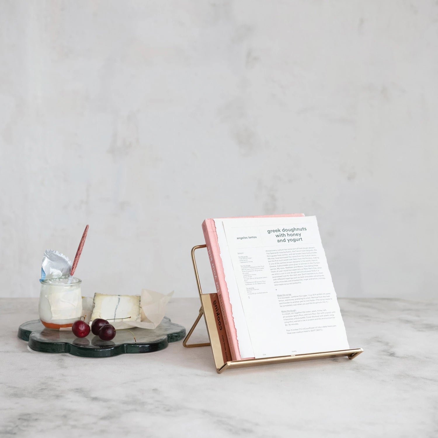 Metal Standing &amp; Foldable Book Holder – Gold Finish