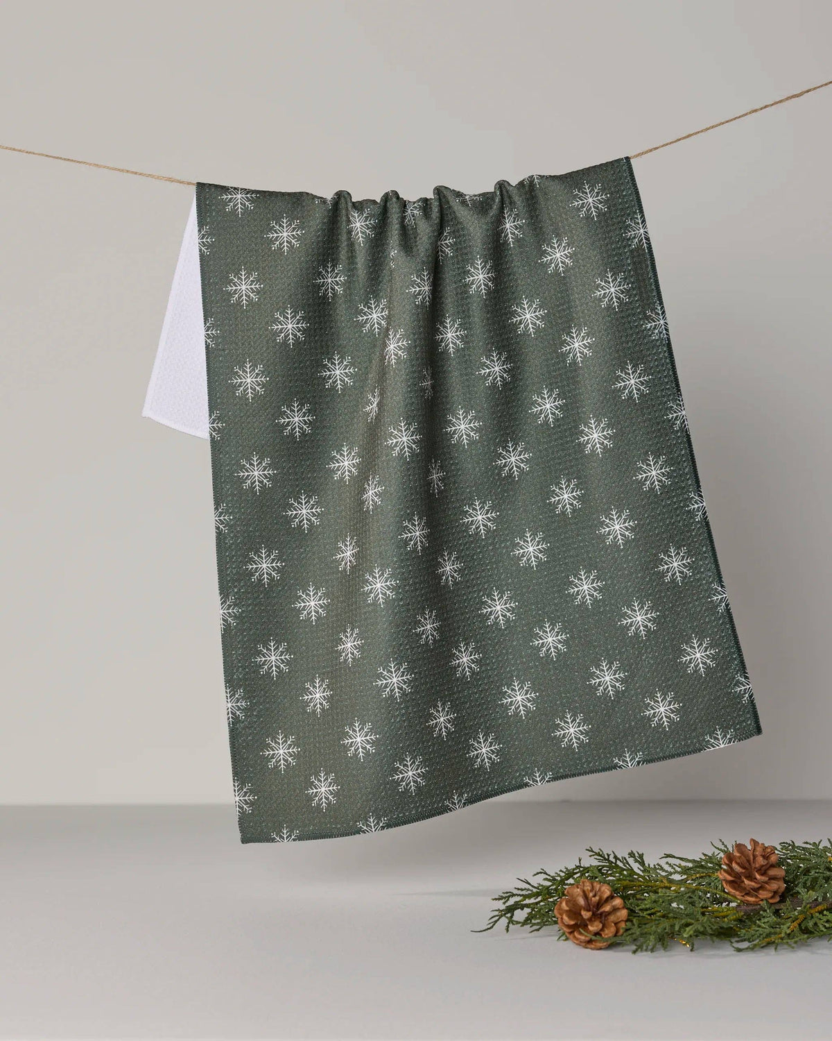 Snowy - Holiday 2026 - Geometry Kitchen Tea Towel
