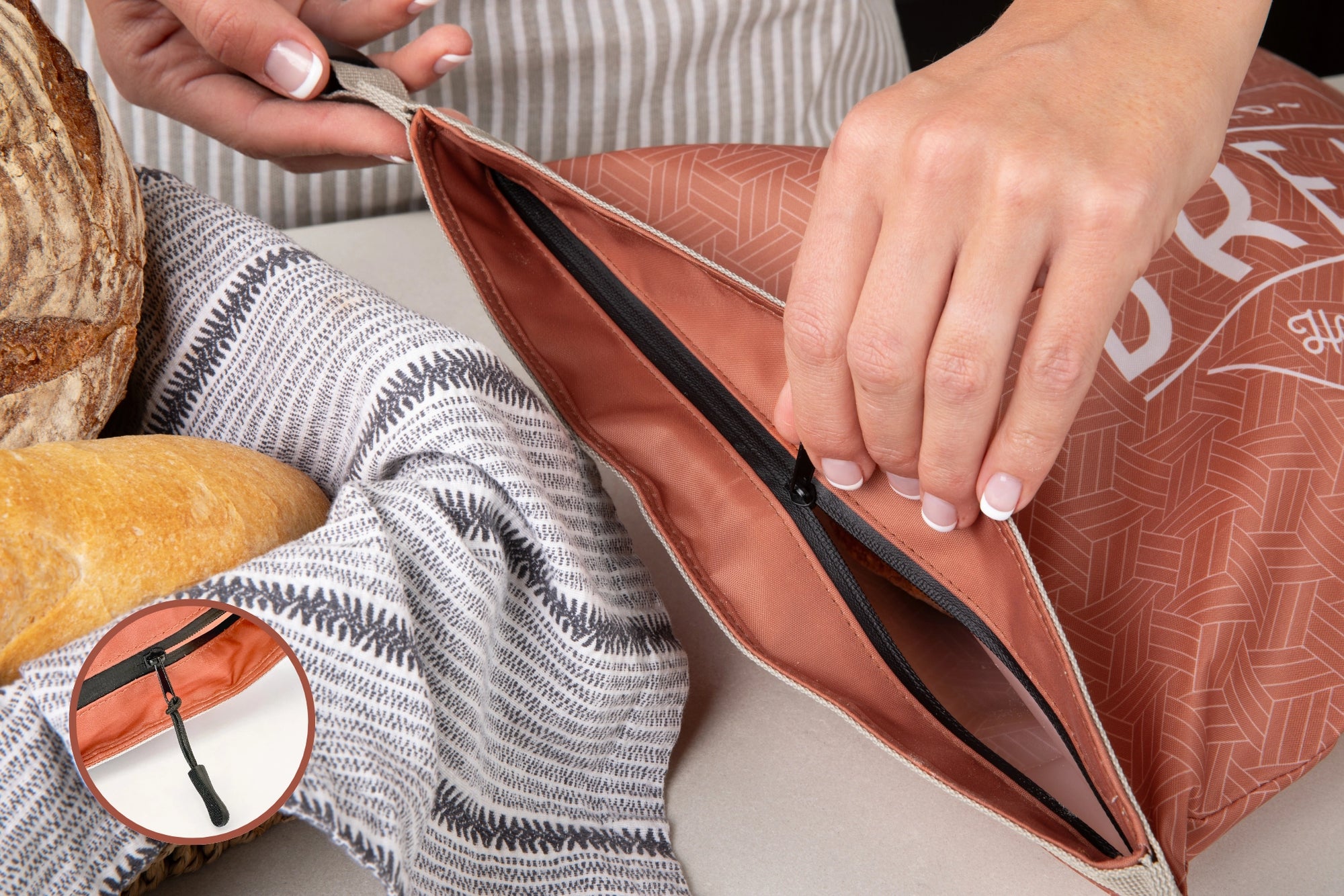 Reusable Bread Bags – Eco-Friendly Food Storage with Waterproof Liner