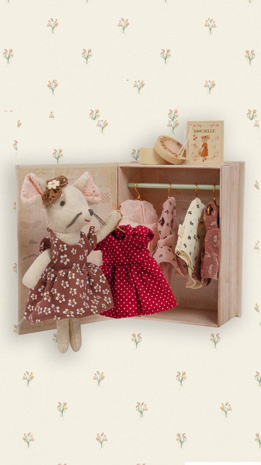 Mouselle Mouse Doll with 5 Outfits | Soft Toy &amp; Keepsake Gift for Children