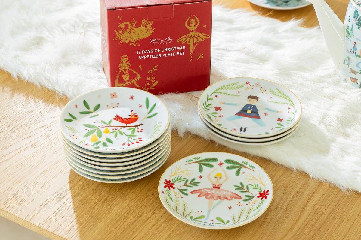 Gift-boxed porcelain Christmas plate set by Grace Teaware
