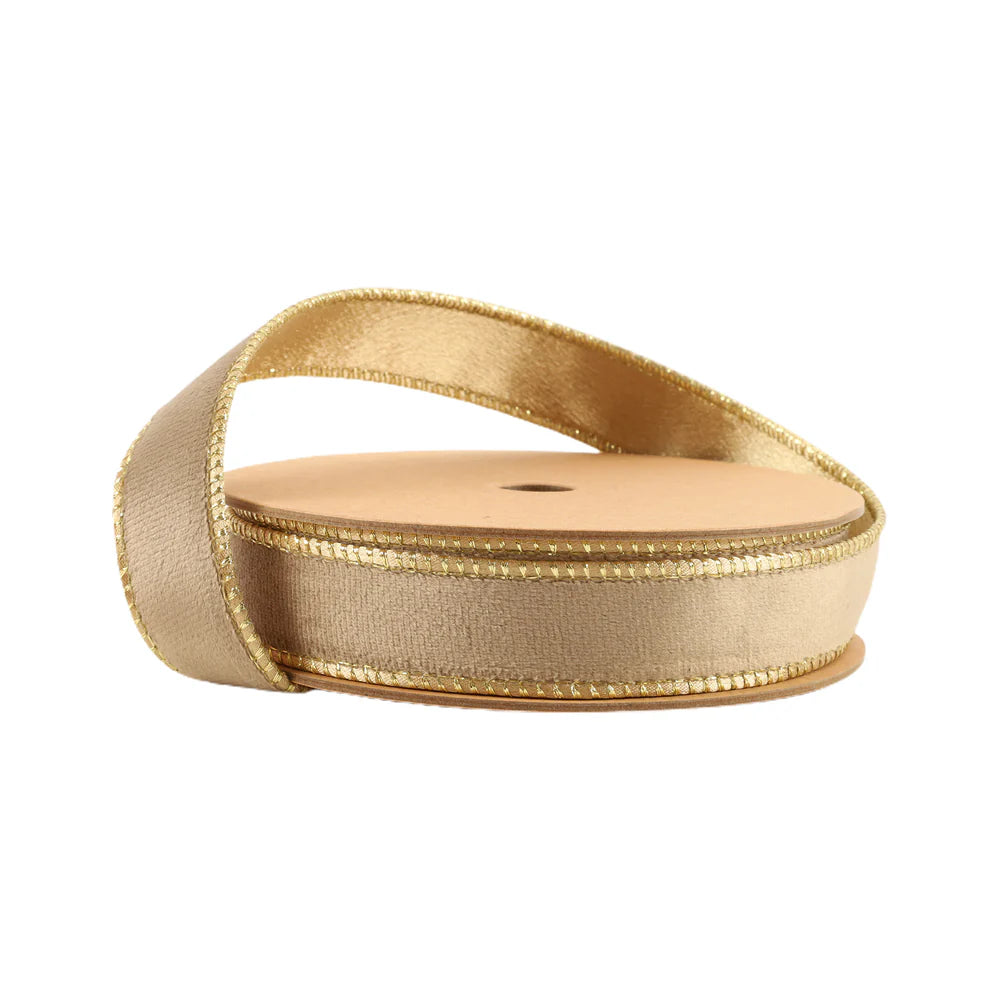 Luxurious reversible velvet ribbon in latte and gold, 1" x 10 yards. Perfect for elegant gift wrapping, wreaths, and holiday décor projects.