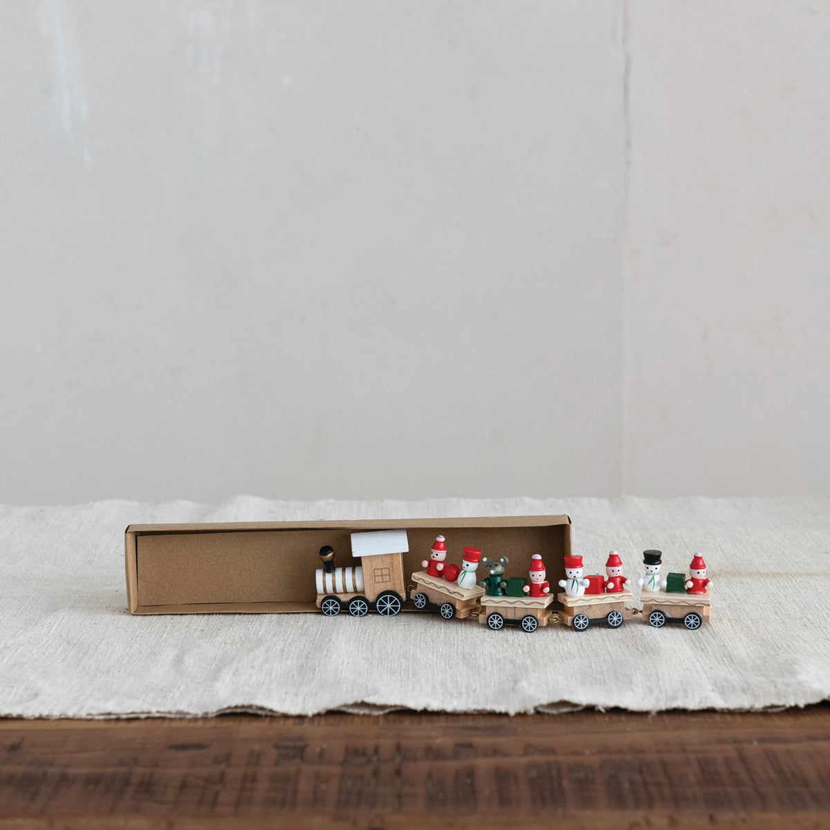 Wooden Christmas Train with Holiday Passengers – Set of 5